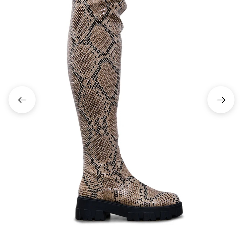 Stylish Snakeskin Pattern Over-the-Knee Boots